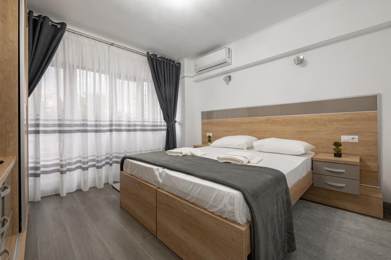 Luxury Ultracentral Pitesti Bagian luar foto